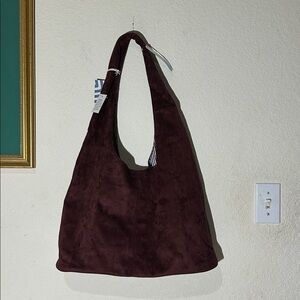Market & Spruce Julia Suede Shoulder Bag In Burgendy